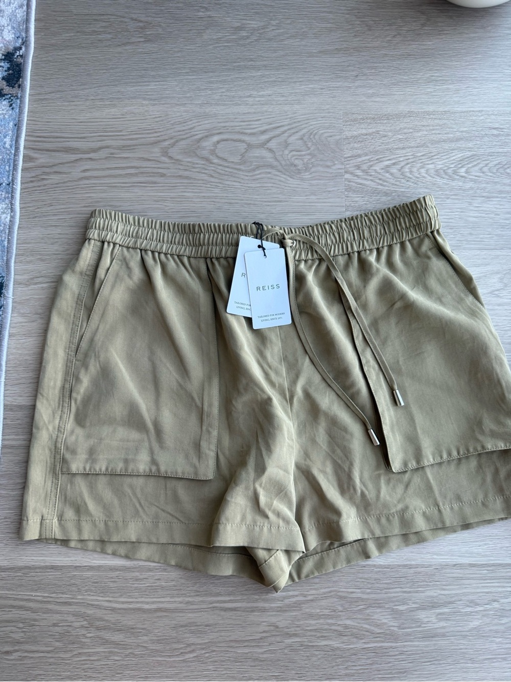 NWT REISS Women's Khaki Utility Drawstring Shorts